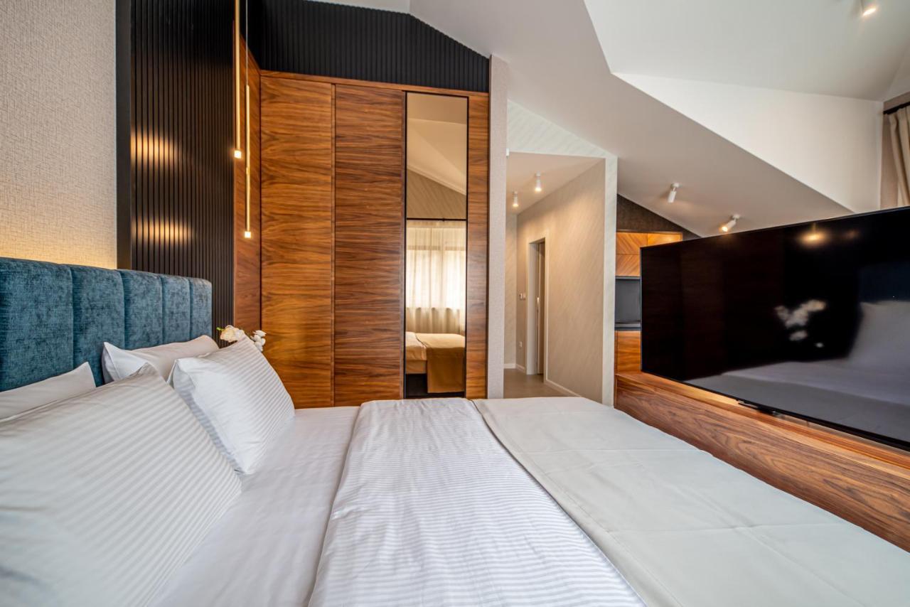 Enyana Luxury Suites Котор Екстериор снимка