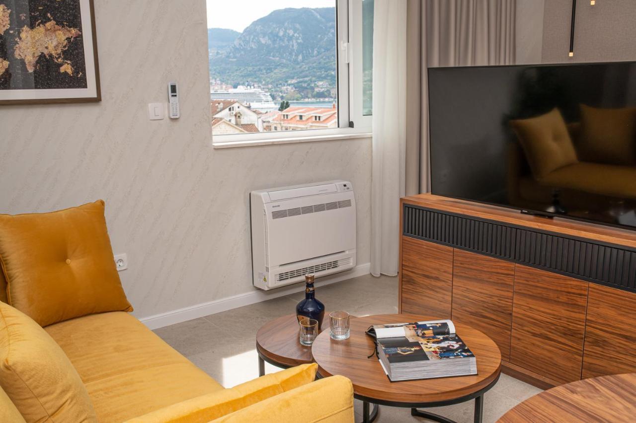 Enyana Luxury Suites Котор Екстериор снимка