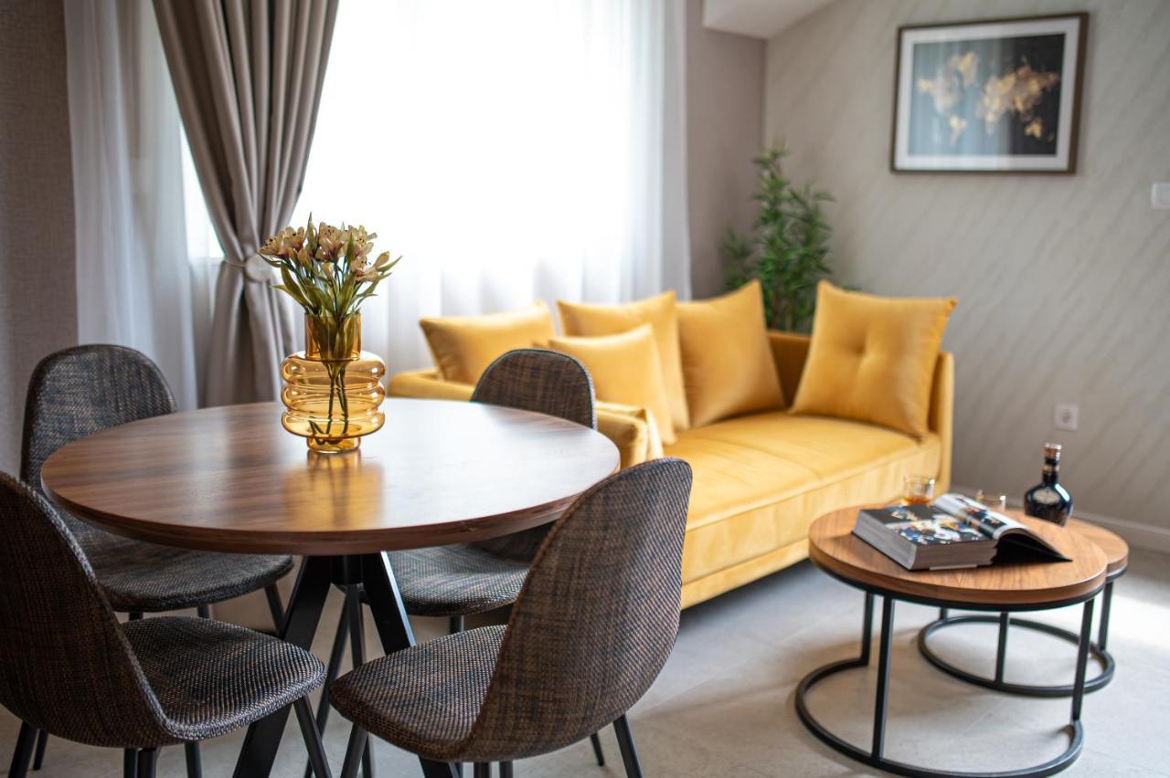 Enyana Luxury Suites Котор Екстериор снимка