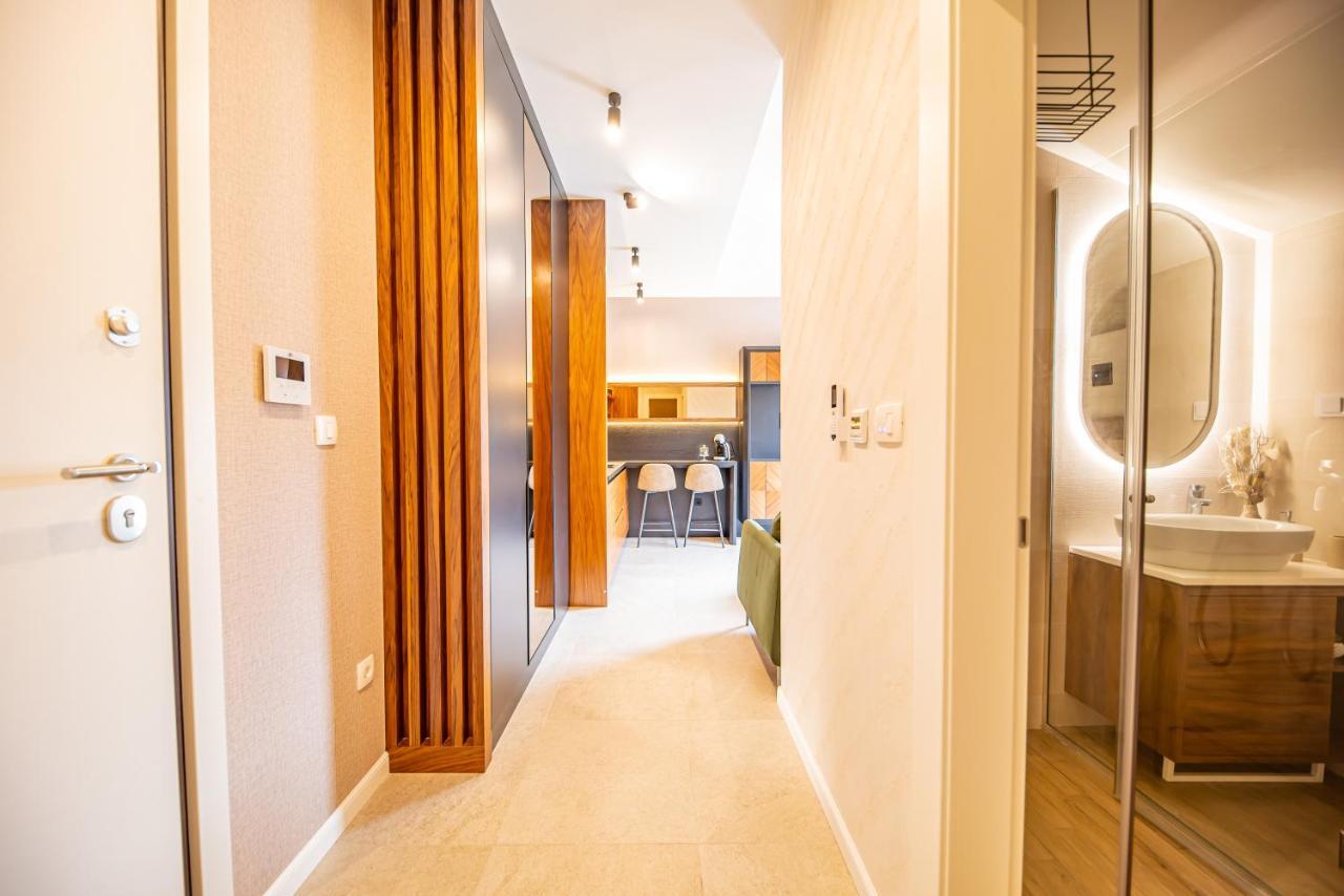 Enyana Luxury Suites Котор Екстериор снимка